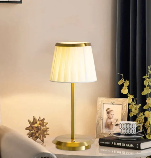 Minimalist Fabric Table Lamp – Warm Ambient Light
