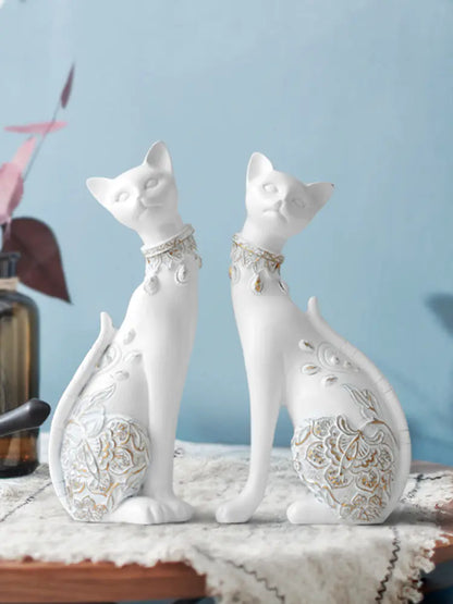 Modern Minimalist Cat Figurine for Home Décor
