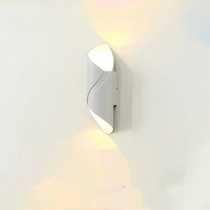 Waterproof LED Outdoor Wall Lamp – Modern & Energy-Efficie