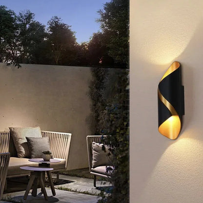 Waterproof LED Outdoor Wall Lamp – Modern & Energy-Efficie